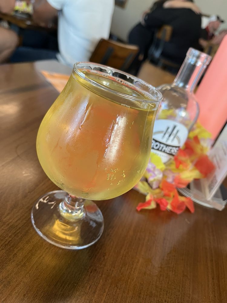 Brothers Taphouse