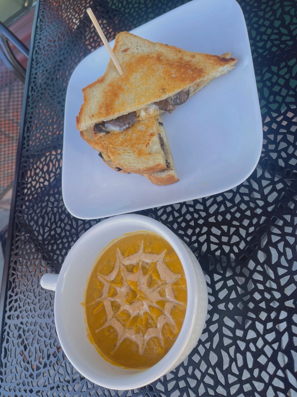 Rebel Hen Café