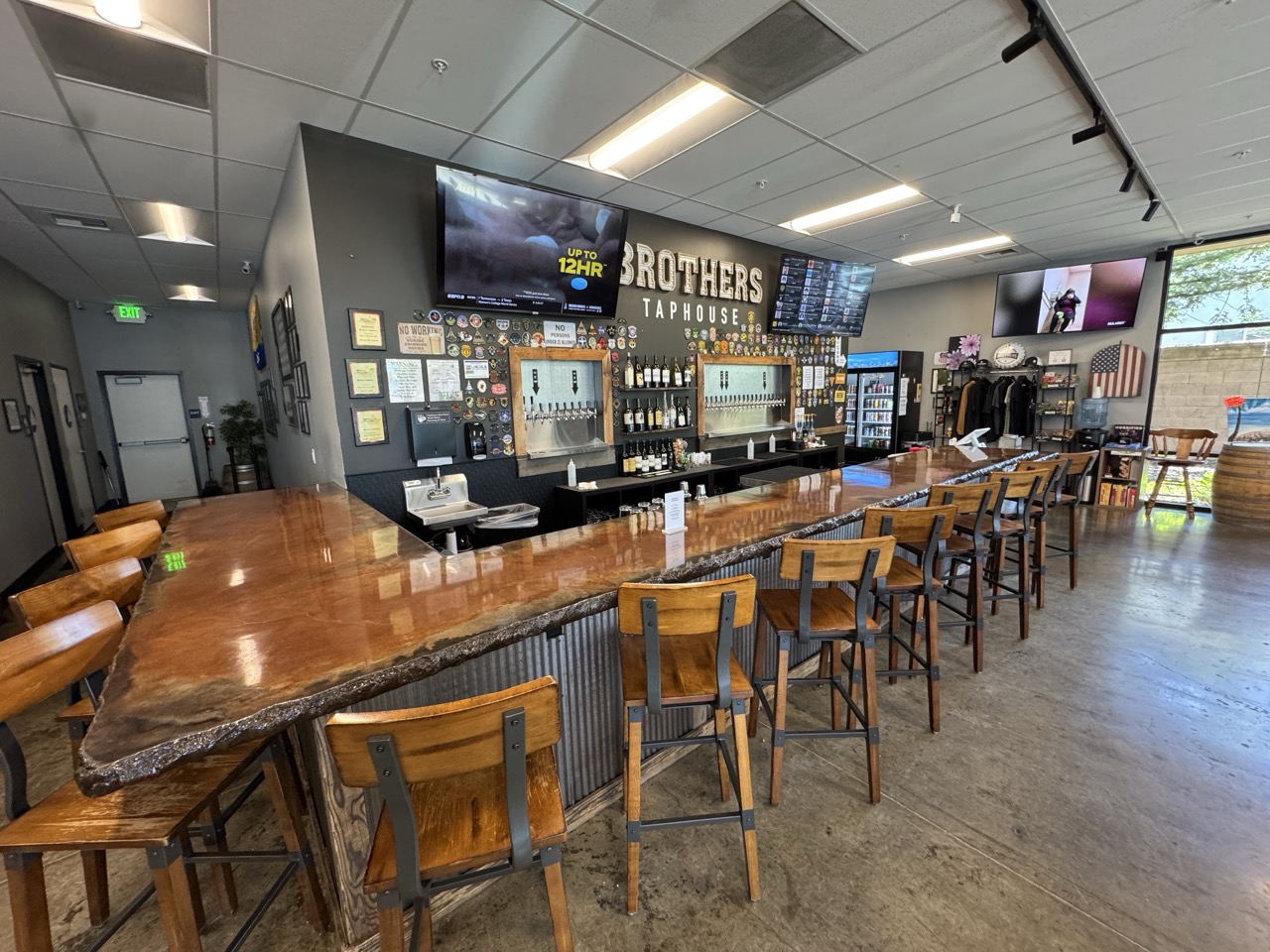 Brothers Taphouse