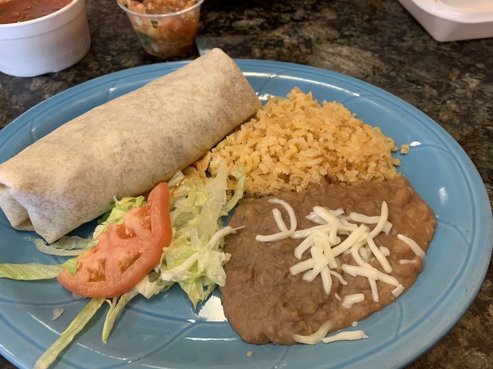 La Villa Mexican Food