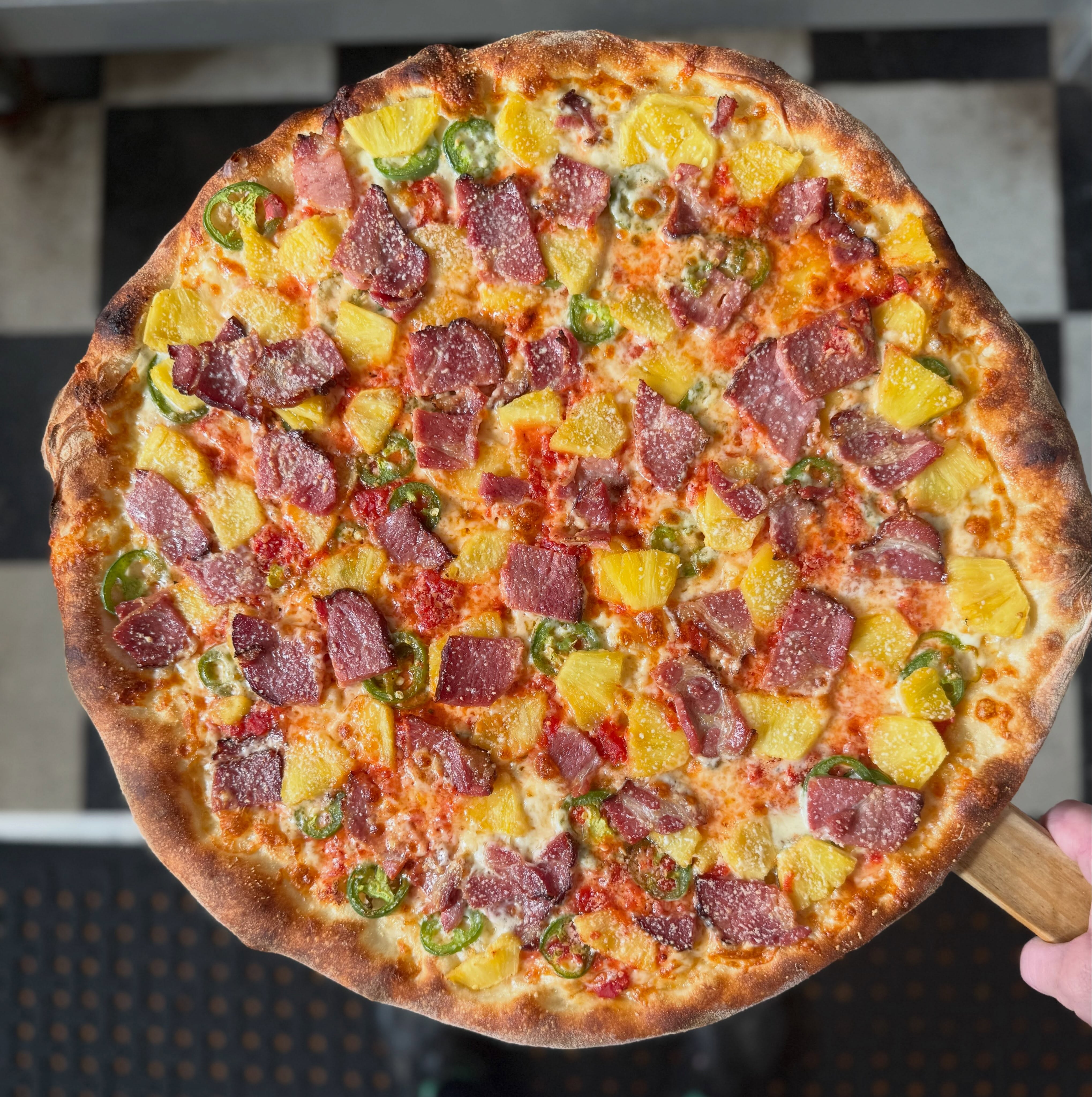 Hella Pie Pizza Company